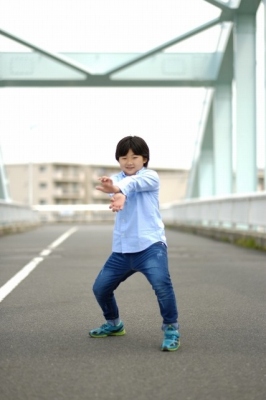 良い声と評判の高い声優の真似が得意なら、簡単にプロになれる?